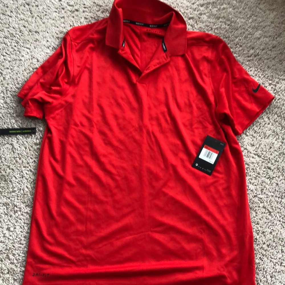 Brand new men’s golf shirt